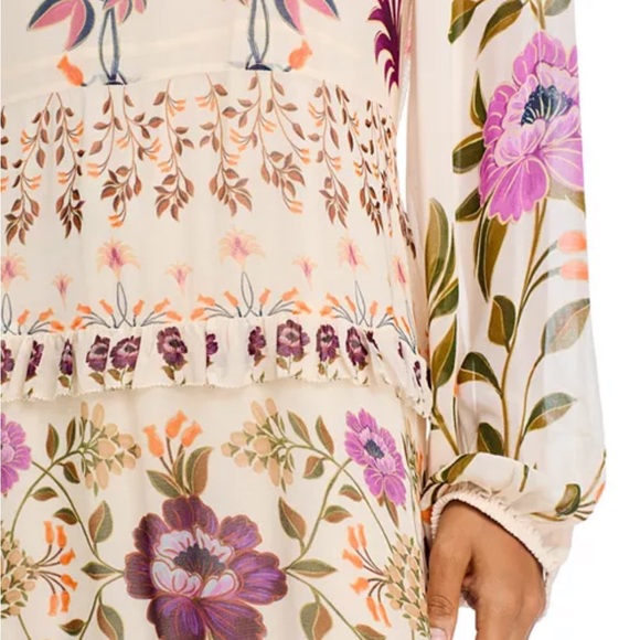 ♥️ FARM Rio Cream Winter Garden Ruffle Maxi Dress - Picture 4 of 11